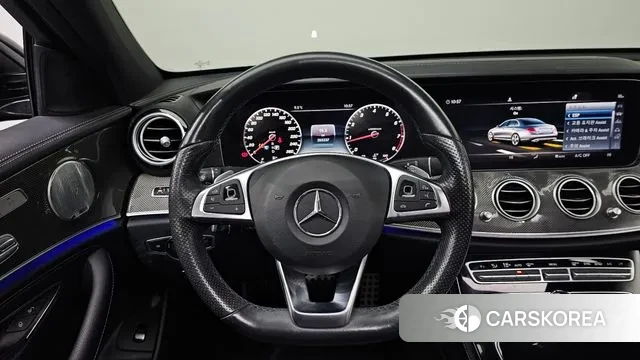Mercedes-Benz E-Class W213 2018 Черный из Кореи, фото 4