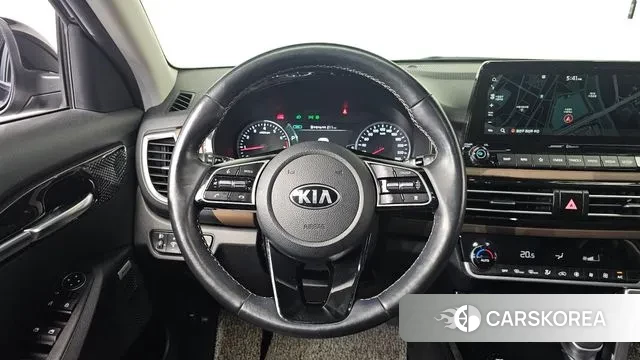 Kia Seltos 2021 Черный из Кореи, фото 4