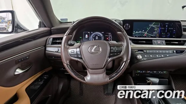 Lexus ES300h 7th generation 2021 Песочный из Кореи, фото 4