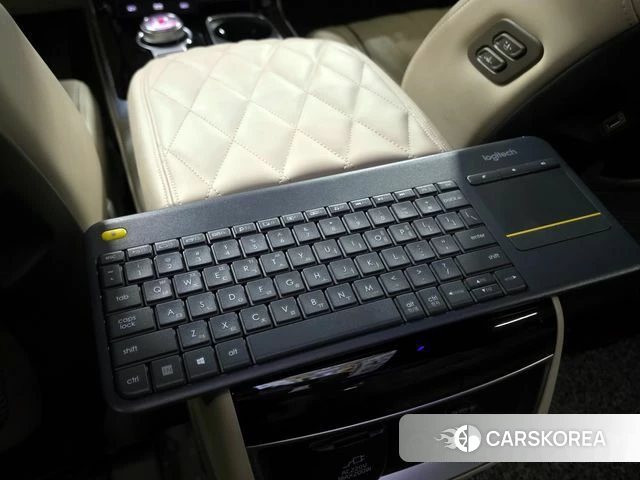 Kia Carnival 4th generation 2022 Черный из Кореи, фото 4