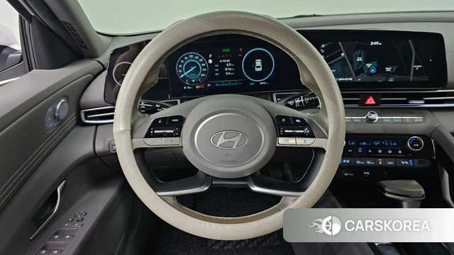 Hyundai The New Avante (CN7) 2023 Белый из Кореи, фото 4