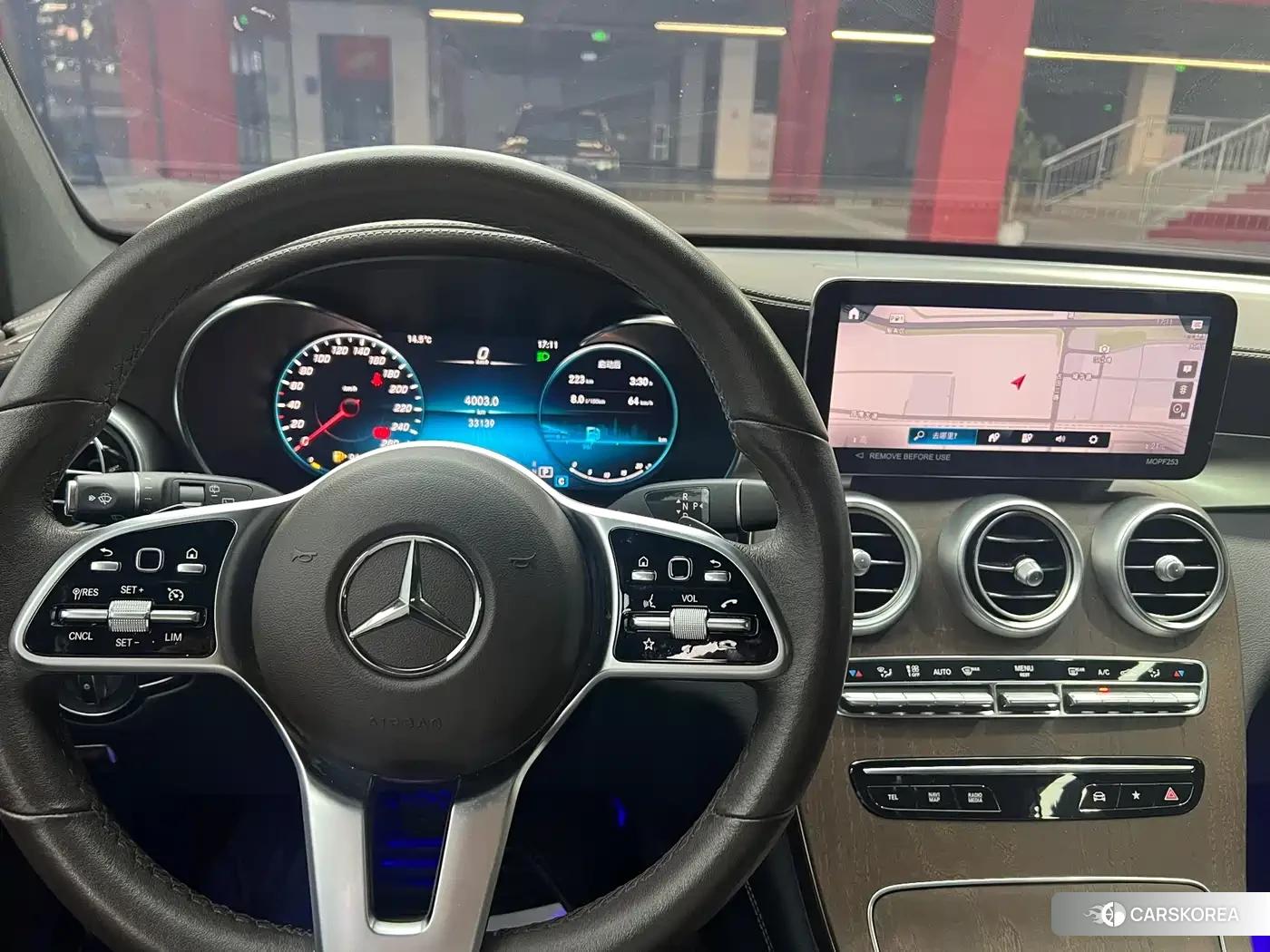 Mercedes-Benz GLC 2022 Белый из Китая, фото 4