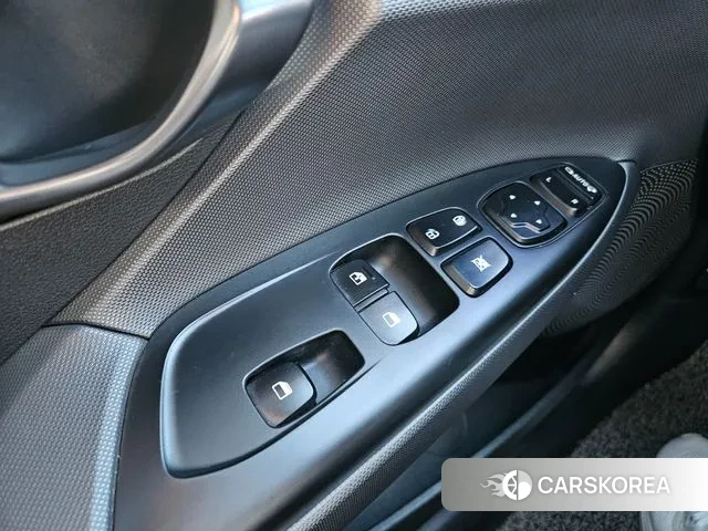 Hyundai Veloster (JS) 2021 Черный из Кореи, фото 4