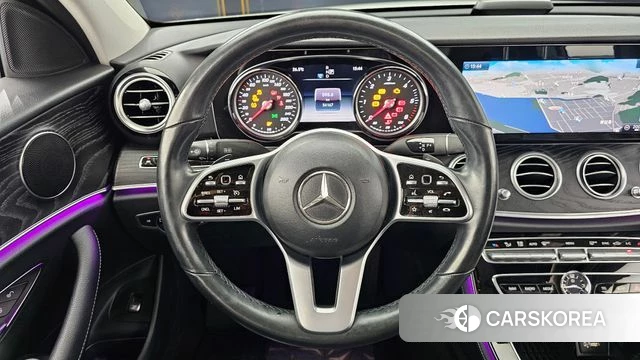 Mercedes-Benz E-Class W213 2018 Белый из Кореи, фото 4