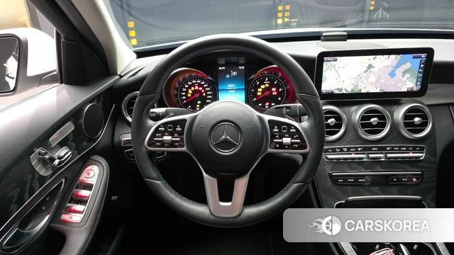 Mercedes-Benz C-Class W205 2018 Белый из Кореи, фото 4