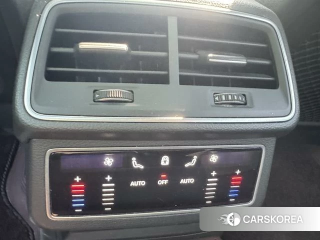 Audi A6L 2022 Черный из Китая, фото 4
