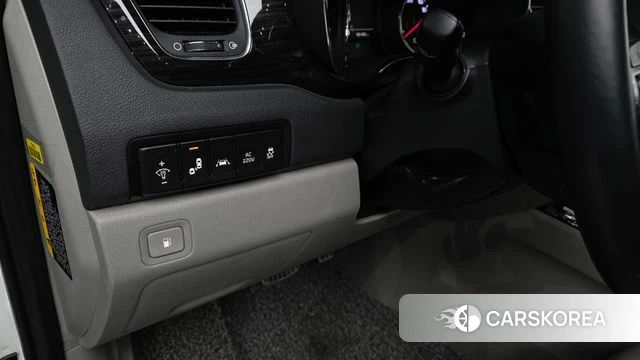 Kia The New Carnival 2019 Белый из Кореи, фото 4