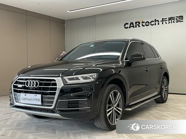 Audi Q5L 2021 Черный из Китая, фото 4