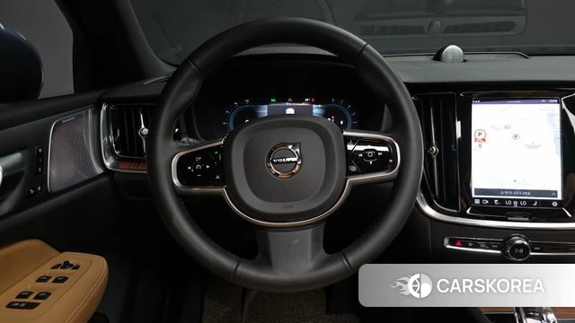 Volvo V60 Cross-Country 2nd Generation 2024 Синий из Кореи, фото 4