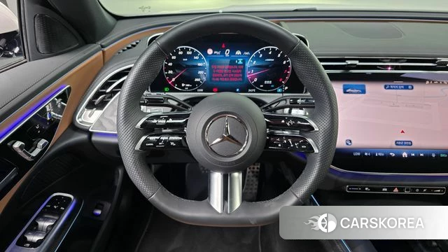 Mercedes-Benz E-Class W214 2026 Белый из Кореи, фото 4