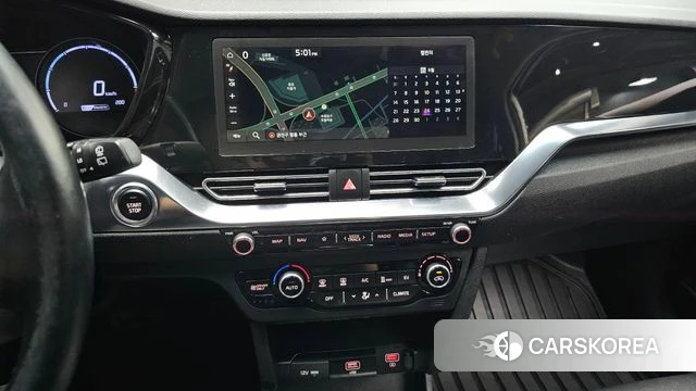 Kia Niro Plus 2022 Белый из Кореи, фото 4