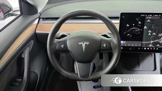 Tesla Model 3 2021 Черный из Кореи, фото 4