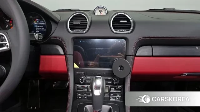 Porsche 718 Boxster 2024 Серый из Кореи, фото 4