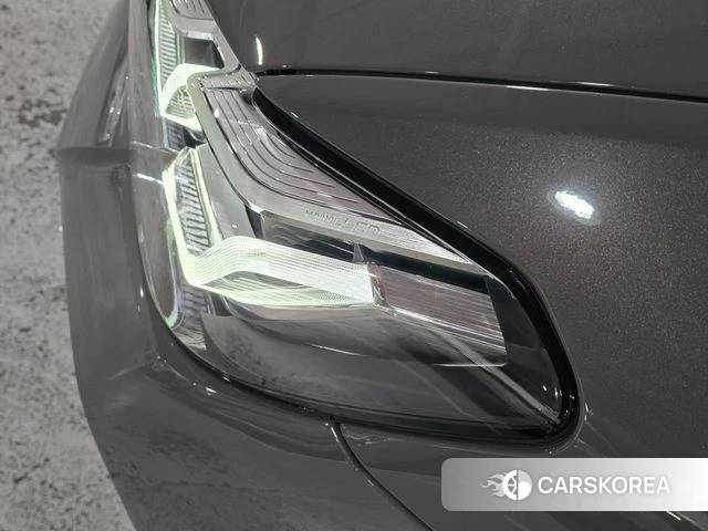 BMW 5 Series (G30) 2022 Серебристо-серый из Кореи, фото 4