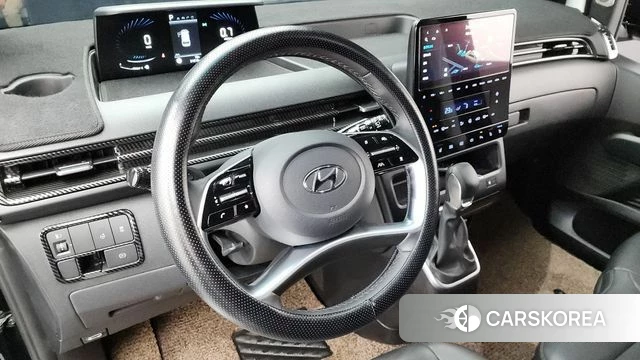 Hyundai Staria 2023 Черный из Кореи, фото 4