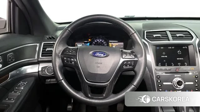 Ford Explorer 2018 Белый из Кореи, фото 4