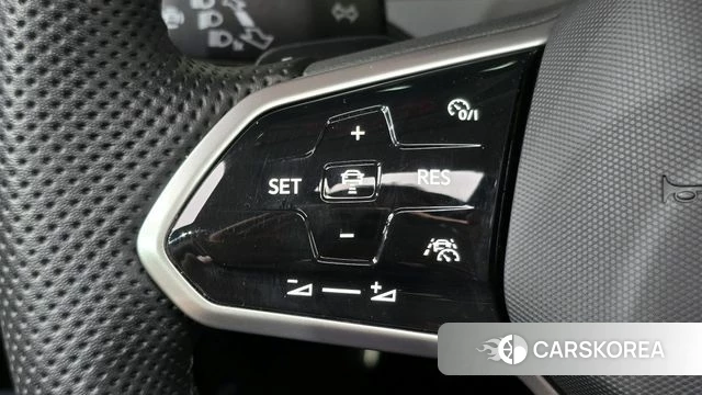 Volkswagen Arteon 2022 Белый из Кореи, фото 4