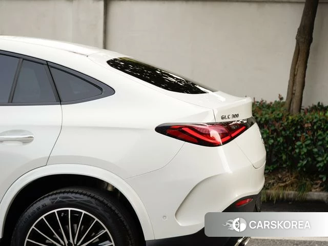 Mercedes-Benz GLC Coupe 2024 Белый из Китая, фото 4