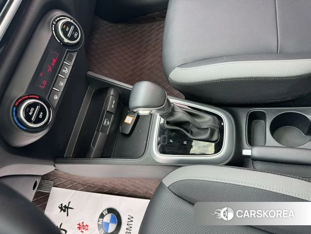 Kia Yi Ran 2022 Белый из Китая, фото 4