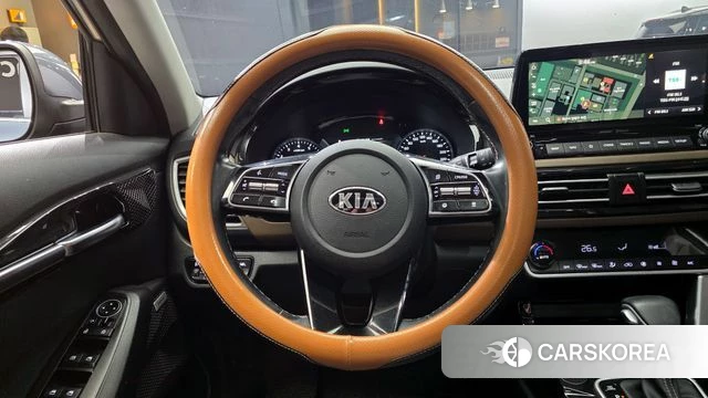 Kia Seltos 2020 Серый из Кореи, фото 4