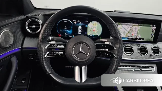 Mercedes-Benz E-Class W213 2022 Белый из Кореи, фото 4