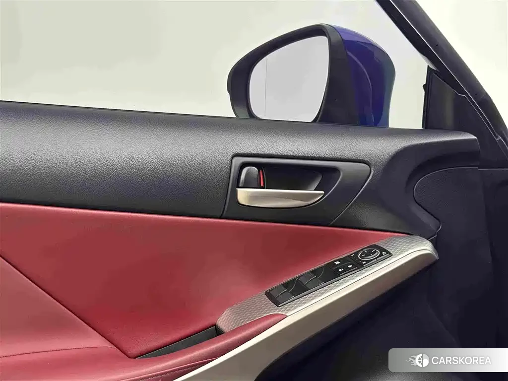Lexus IS 2019 Синий из Китая, фото 4