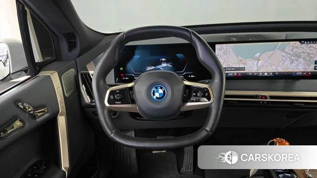 BMW iX 2023 Белый из Кореи, фото 4
