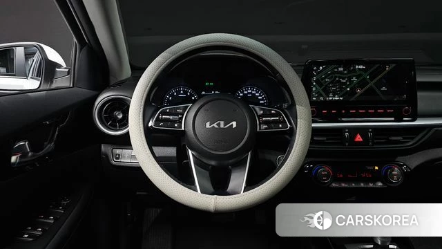 Kia The New K3 2nd generation 2022 Белый из Кореи, фото 4