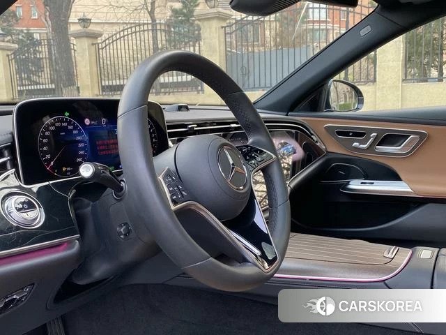 Mercedes-Benz E-class PHEV 2024 Черный из Китая, фото 4