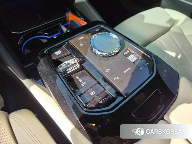 BMW i5 (G60) 2026 Белый из Кореи, фото 4