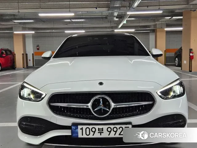 Mercedes-Benz C-Class W206 2023 Белый из Кореи, фото 4