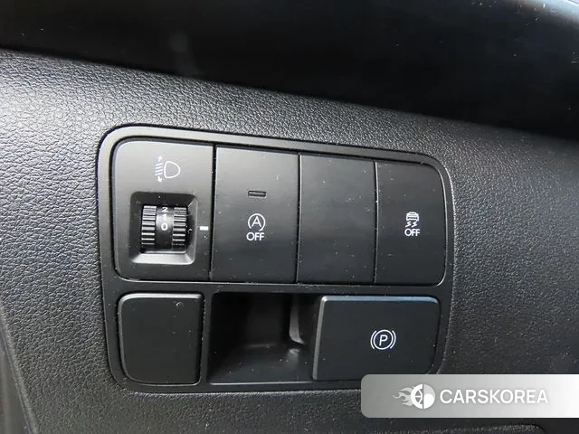 Hyundai Staria 2022 Серебряный из Кореи, фото 4