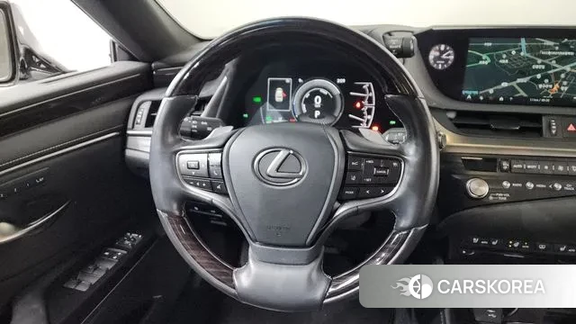 Lexus ES300h 7th generation 2021 Песочный из Кореи, фото 4