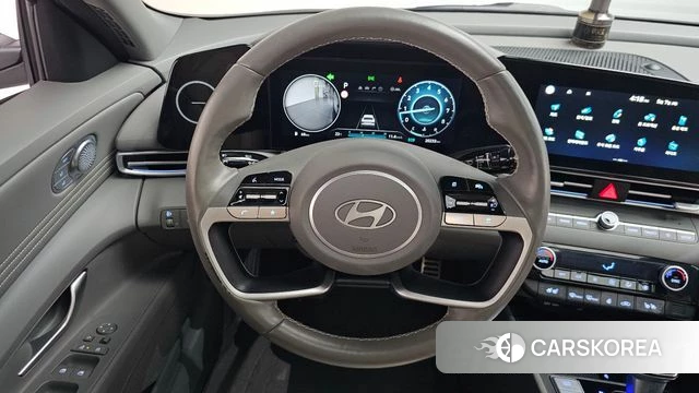 Hyundai The New Avante (CN7) 2023 Белый из Кореи, фото 4