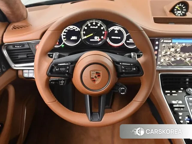 Porsche Panamera (971) 2023 Жемчужный цвет из Кореи, фото 4