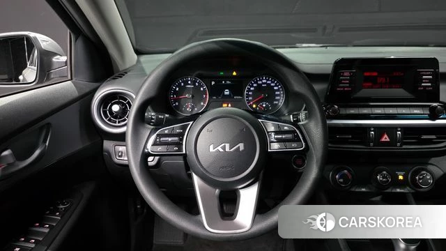 Kia The New K3 2nd generation 2022 Серый из Кореи, фото 4