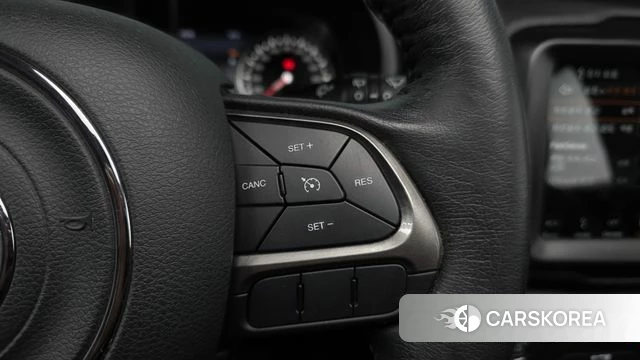 Jeep Renegade 2018 Черный из Кореи, фото 4