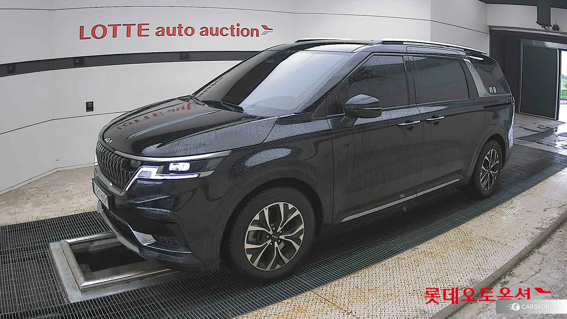 Kia Carnival 2023 Aurora Black Pearl из Кореи, фото 4