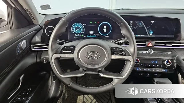 Hyundai Avante Hybrid (CN7) 2022 Белый из Кореи, фото 4