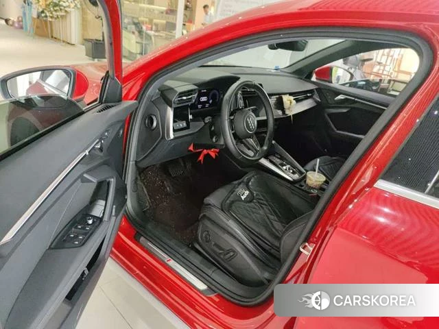 Audi A3 2023 Красный из Китая, фото 4