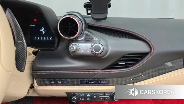 Ferrari F8 Spider 2022 Красный из Кореи, фото 4