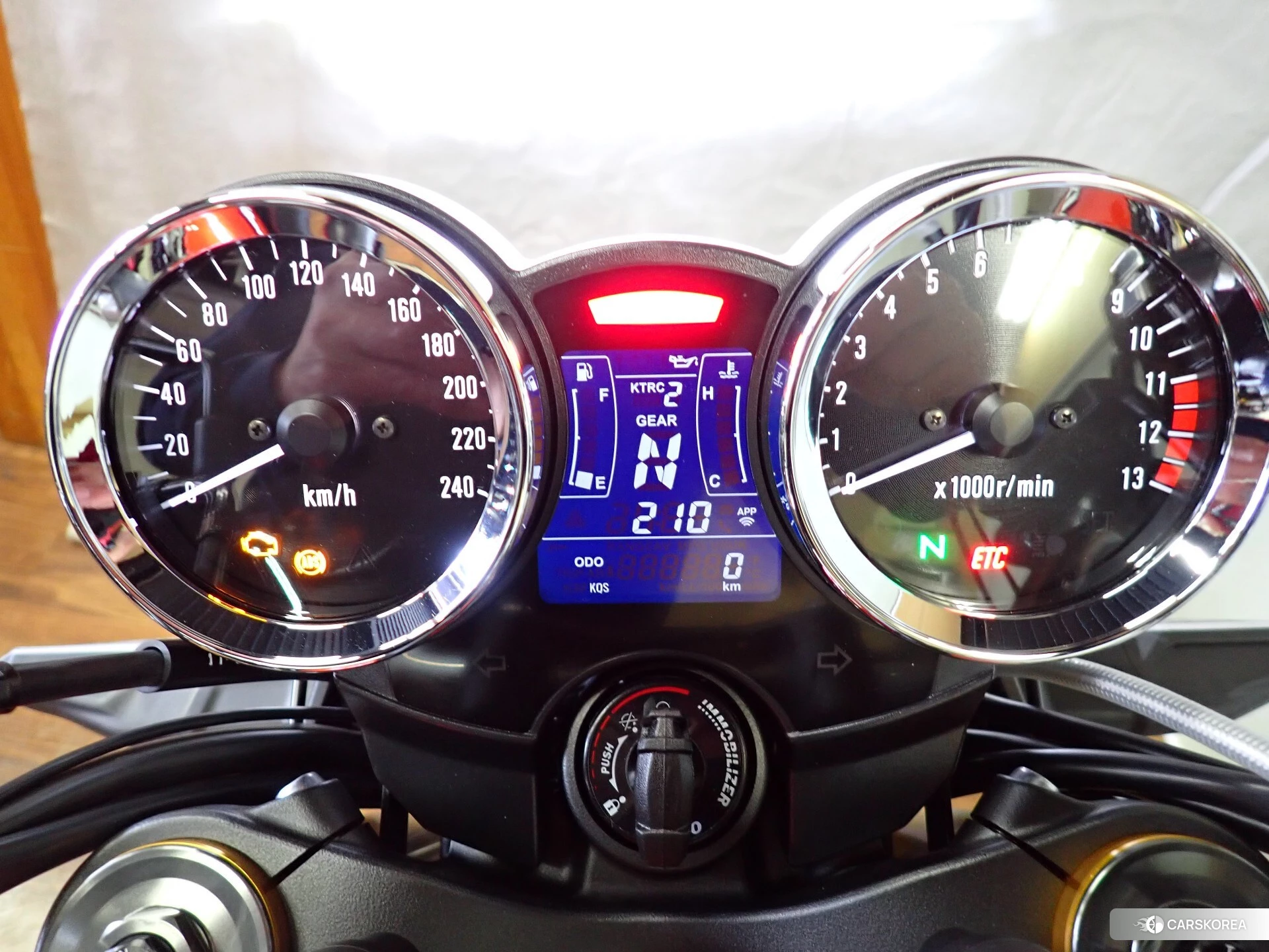 Kawasaki Z900RS SE 2026 из Японии