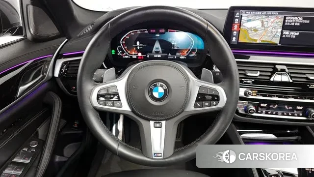 BMW 5 Series (G30) 2023 Белый из Кореи, фото 4