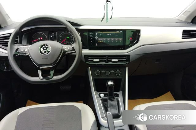Volkswagen Polo 2021 Белый из Китая, фото 4