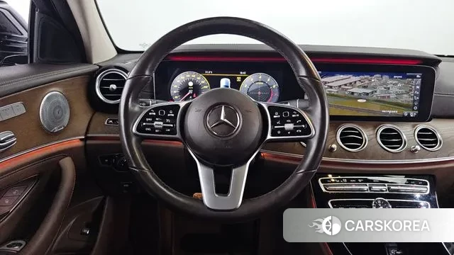 Mercedes-Benz E-Class W213 2019 Черный из Кореи, фото 4