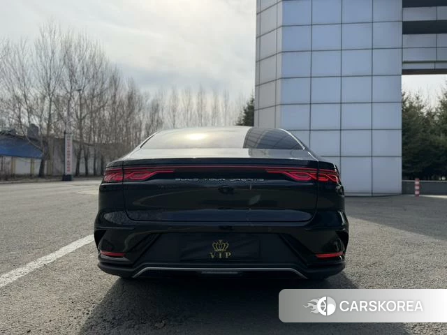 BYD Han DM 2023 Черный из Китая, фото 4
