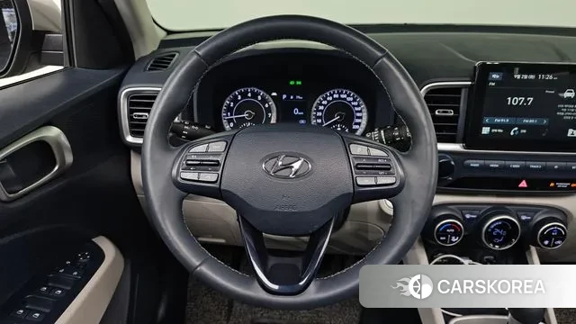 Hyundai Venue 2019 Серебристо-серый из Кореи, фото 4