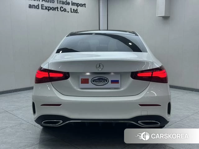 Mercedes-Benz Class A 2023 Белый из Китая, фото 4