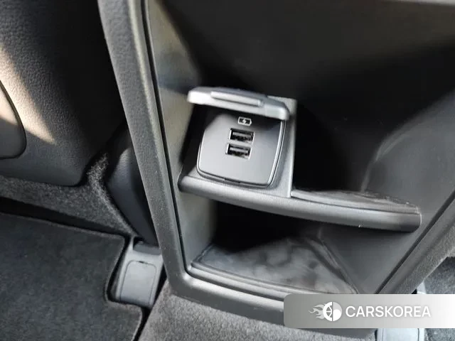 Ssangyong Torres 2023 Жемчужный цвет из Кореи, фото 4