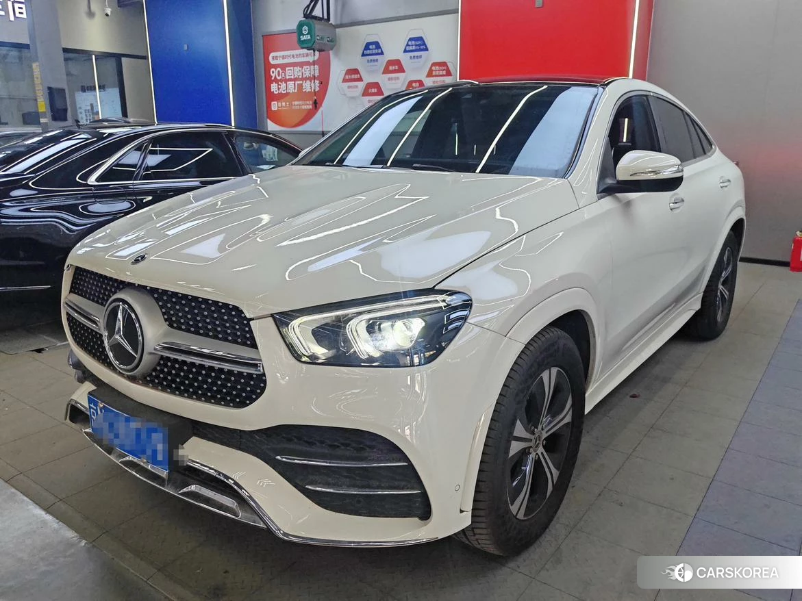 Mercedes-Benz GLE coupe 2020 Белый из Китая, фото 4